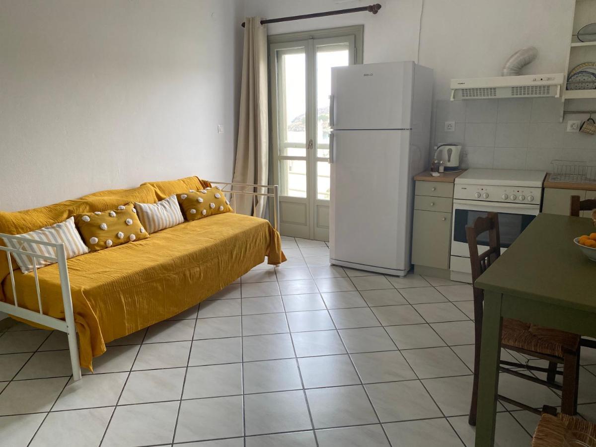 Amnia Apartment Agios Romanos Exterior foto